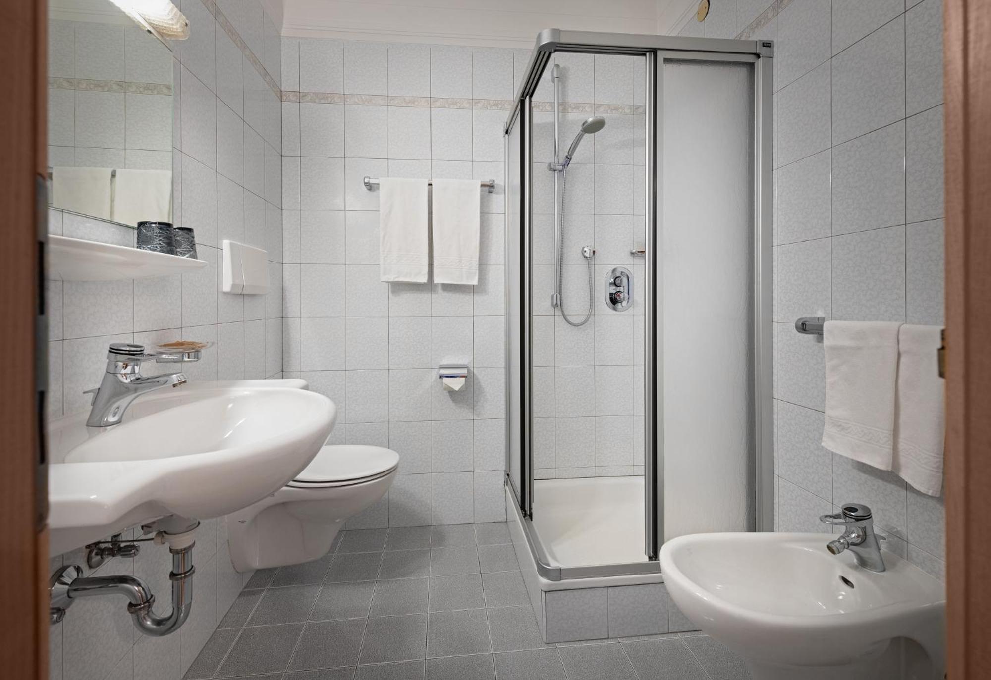 Hotel Sureghes Ортизеи Экстерьер фото