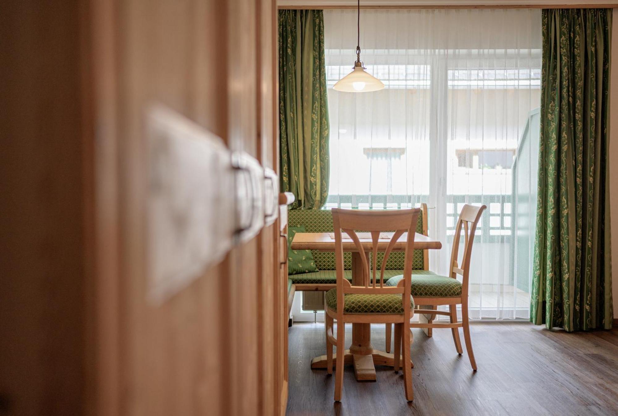 Hotel Sureghes Ортизеи Экстерьер фото